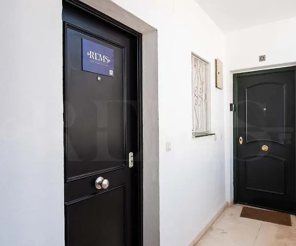 Apartment Sunny & Modern - Center By Rems