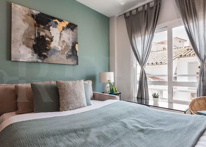 Sunny & Modern - Center By Rems Apartment *